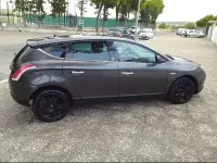 Usata Lancia Delta 120 CV (88 kW) 2014 Grigio Utilitaria
