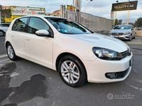 Usata VW Golf VI 104 CV (76 kW) 2011 Bianco Utilitaria