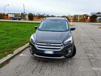 Usata Ford Kuga Titanium 150 CV (110 kW) 2018 Grigio SUV