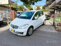 Usata Mercedes A180 Avantgarde 109 CV (80 kW) 2010 Bianco Berlina