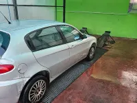 Usata Alfa Romeo 147 116 CV (85 kW) 2005 Grigio Utilitaria