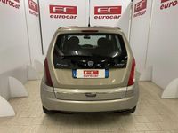 Usata Lancia Musa 90 CV (66 kW) 2008 Oro Monovolume