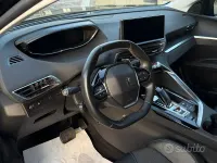 Usata Peugeot 3008 Allure 131 CV (96 kW) 2023 Nero SUV