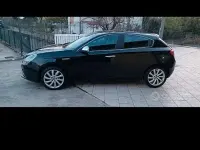 Usata Alfa Romeo Giulietta 120 CV (88 kW) 2020 Nero Utilitaria