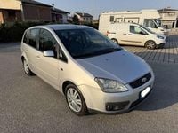 Usata Ford C-MAX Ghia 109 CV (80 kW) 2004 Argento Monovolume