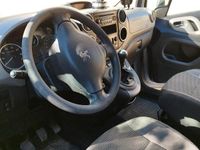 Usata Peugeot Partner 2009 Grigio Monovolume