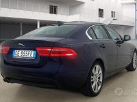 Usata Jaguar XE Business Edition 180 CV (132 kW) 2017 Azzurro metallizzato Berlina