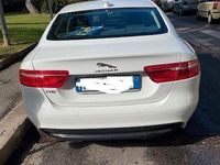 Usata Jaguar XE 180 CV (132 kW) 2018 Bianco Berlina