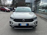 Usata VW T-Roc Life 150 CV (110 kW) 2023 Grigio SUV
