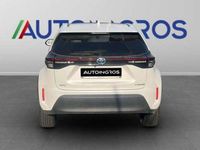 Usata Toyota Yaris Cross Lounge 92 CV (67 kW) 2022 Bianco SUV