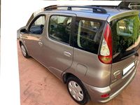 Usata Toyota Yaris Verso Sol 84 CV (61 kW) 2005 Grigio Monovolume