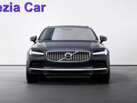 usata Volvo V90 B4 automatico Plus Bright nuova a Milano