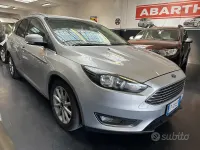 Usata Ford Focus Titanium 125 CV (91 kW) 2018 Grigio Station wagon