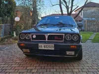 Usata Lancia Delta 140 CV (102 kW) 1990 Nero Utilitaria