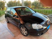 Begagnad VW Golf V 105 HK (77 kW) 2007 Svart Sedan