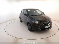 usata Lancia Ypsilon 1.0 firefly hybrid Gold s&s 70cv