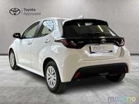 Usata Toyota Yaris Active 111 CV (81 kW) 2023 Bianco Utilitaria