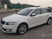 Usata Skoda Octavia Elegance 105 CV (77 kW) 2014 Bianco Station wagon