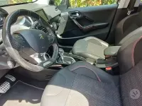 Usata Peugeot 2008 GT-line 82 CV (60 kW) 2017 Grigio SUV