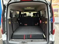 Usata Ford Tourneo Connect Active 120 CV (88 kW) 2022 Bianco Monovolume
