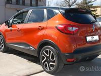 Usata Renault Captur 90 CV (66 kW) 2015 Arancione SUV