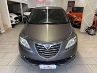 Usata Lancia Ypsilon Gold 95 CV (69 kW) 2015 Grigio pietra metallizzato Utilitaria