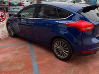 Usata Ford Focus Titanium 95 CV (69 kW) 2015 Blu Berlina