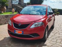 Usata Lancia Ypsilon 69 CV (50 kW) 2017 Rosso Utilitaria
