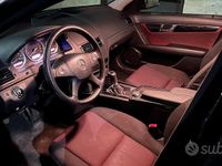 Begagnad Mercedes C220 170 HK (125 kW) 2008 Svart Sedan