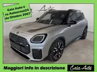 Usata Mini Cooper Countryman Favoured 163 CV (119 kW) 2025 Grigio SUV