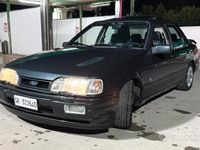 Usata Ford Sierra 200 CV (147 kW) 1989 Grigio Berlina