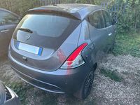 Occasion Lancia Ypsilon S 70 PK (51 kW) 2024 Grijs Hatchback