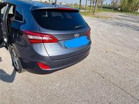 Usata Hyundai i30 GO! 110 CV (80 kW) 2016 Grigio Station wagon