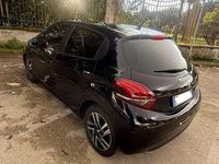 Usata Peugeot 208 Active 75 CV (55 kW) 2017 Nero Utilitaria