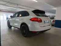 Usata Porsche Cayenne 245 CV (180 kW) 2012 Bianco SUV