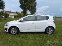 Usata Chevrolet Aveo LS 86 CV (63 kW) 2013 Bianco Berlina