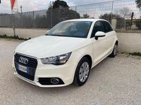 Usata Audi A1 Attraction 90 CV (66 kW) 2012 Bianco Utilitaria