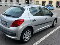 Usata Peugeot 207 73 CV (53 kW) 2007 Grigio Berlina