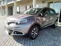 Usata Renault Captur 90 CV (66 kW) 2017 Grigio scuro metallizzato SUV