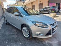 Usata Ford Focus Titanium 115 CV (84 kW) 2011 Grigio Berlina