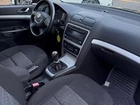 Usata Skoda Octavia Elegance 105 CV (77 kW) 2010 Nero Station wagon