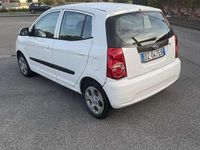 Usata Kia Picanto 60 CV (44 kW) 2009 Utilitaria