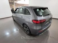 Usata Mercedes B180 Progressive 116 CV (85 kW) 2024 Gray Monovolume