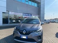 Usata Renault Captur Techno 91 CV (66 kW) 2024 Grigio SUV