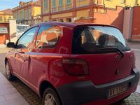 Usata Toyota Yaris 68 CV (50 kW) 2001 Berlina