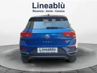 Usata VW T-Roc Style 116 CV (85 kW) 2019 Blu metalizzato scuro SUV