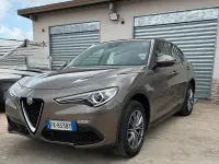 Usata Alfa Romeo Stelvio Super 201 CV (147 kW) 2017 Marrone SUV