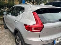 Usata Volvo XC40 Core 129 CV (94 kW) 2023 Argento SUV