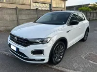 Usata VW T-Roc R-line 150 CV (110 kW) 2021 Bianco SUV