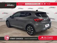 Usata Renault Clio V Techno 145 CV (106 kW) 2023 Grigio Berlina